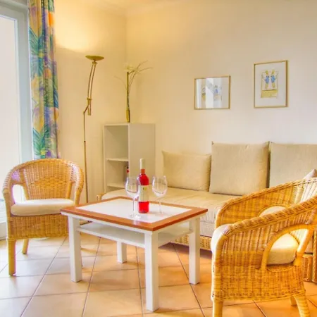 Strandperle, App 10 - Nur 20m Zum Strand, Toplage Villa Binz